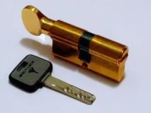 Заміна, встановлення та ремонт замку MUL-T-LOCK, поміняти личинку Мультилок ремонт