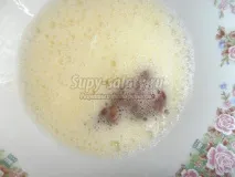 Смажена куряча печінка у сухарях куряча