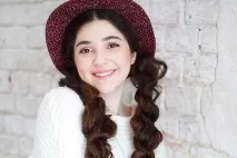 15-річна школярка Рагда Ханієва На виграні в телешоу гроші я хотіла злітати до космосу 15-річна