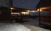 край
