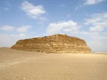 піраміди