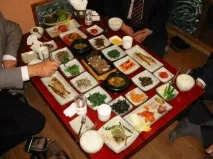 Де можна поїсти у Сеулі Скільки брати грошей на їжу поїсти