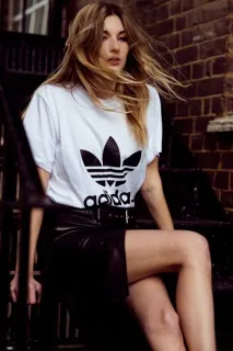 Футболка та світшот Adidas беремо від 90-х найкраще - Vandastyle світшот