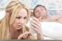 Як перестати ревнувати чоловіка, жінку ревнувати