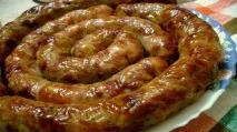 Як зробити домашню ковбасу - рецепти приготування в кишці ковбасу