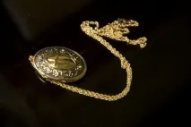 ЯК розплутати золотий ланцюжок ланцюжок