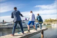 Корабель напрокат і подорож Францією можна