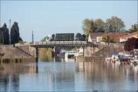Корабель напрокат і подорож Францією корабель