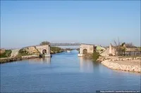 Корабель напрокат і подорож Францією можна