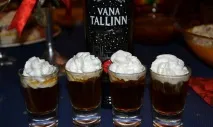 Лікер Вана Таллін – смачний напій з Естонії Відео, Наливали вана