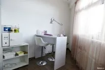 Манікюр та педикюр у Києві найкращі нейл-бари та манікюрні студії києві