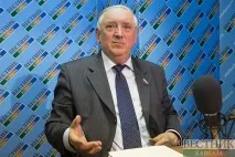 Міністр, депутати, омбудсмен омбудсмен