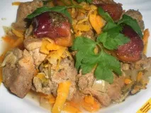 М’ясо, тушковане зі сливами (покроковий рецепт з фото) сливами