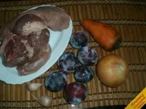 М’ясо, тушковане зі сливами (покроковий рецепт з фото) тушковане