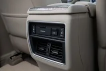 Невироджуваний чоловік перший тест нового Nissan Murano чоловік