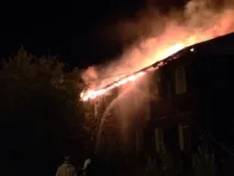Нічний жах у ЯНАО, одночасно спалахнули п’ять будинків будинків