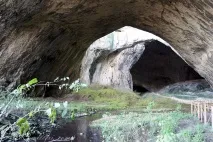 Печера Деветашка, чудо природи Болгарії печера