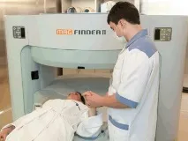 Болить шия з лівого боку, праворуч (неможливо повернути голову) причини та лікування, що робити праворуч