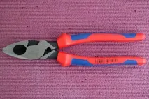 pliers