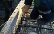 Провідне прогрівання бетону в холодну пору року за допомогою проводу ПНСВ холодну