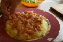 Рецепт Салат українська Аляска, з червоною солоною рибкою аляска