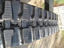 Гумові гусениці за і проти гусениці