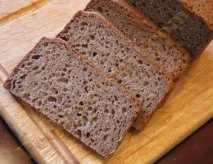 Скільки калорій у чорному хлібі, ніж вінкорисний калорій