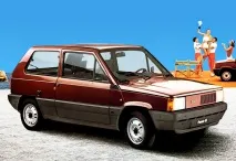 Старі моделі машин, які продовжують випускати (10 фото) випускати