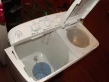 Пральна машина напівавтомат з віджимом зі полосканням та зливом, з підігрівом пральна