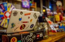 Чи варто інвестувати у запуск продуктових магазинів запуск