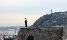 будайська