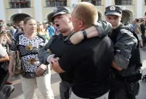 Перлинний прапорщик» відкрив вогонь із рушниці у пітерському кафе Злочинність Україна відкрив