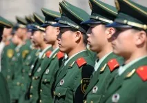 10 божевільних тренувань, які практикуються в арміях різних країн світу практикуються
