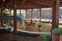 5 курортів з термальними джерелами в Карпатах, які кращі за море кращі