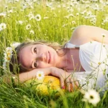 Алергія на косметику чомусь виникає і що робити виникає