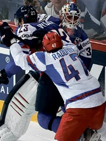 Олександр Радулов людина і криголам людина