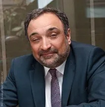 Британський досвід пруденційний нагляд завжди бере гору над поведінковим, Банківський огляд досвід