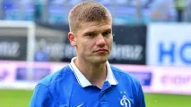 Чесний і сміливий проти жорсткого та принципового. жорсткого