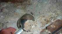 Що можна удобрювати золою золи