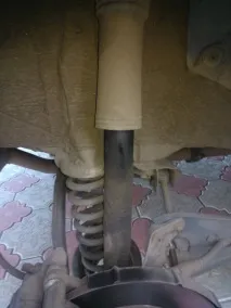 Що робити, якщо потік амортизатор автомобіль