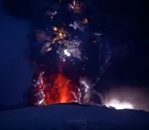 Виверження вулкана Ейяф’ятлайокудль (фото) - Моя газета, Моя газета вулкана