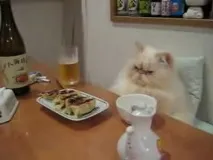 напувати