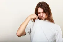 Як по запаху поту визначити хворобу запаху