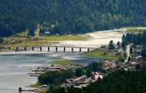 Село Йогач на Телецькому озері телецькому