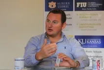 Експерт розповів, як вступити до найкращих американських університетів. розповів