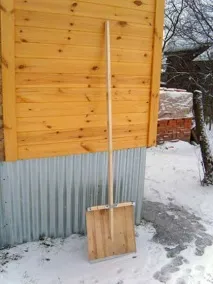 Як зробити лопату для збирання снігу своїми руками покрокове керівництво лопату