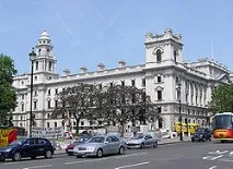 Канцлер казначейства Великобританії – це канцлер