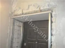Як закласти укоси вхідних дверей закласти