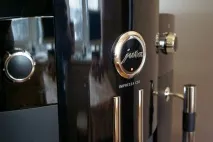 Кавомашина JURA IMPRESSA C50 води
