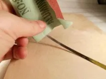 руками